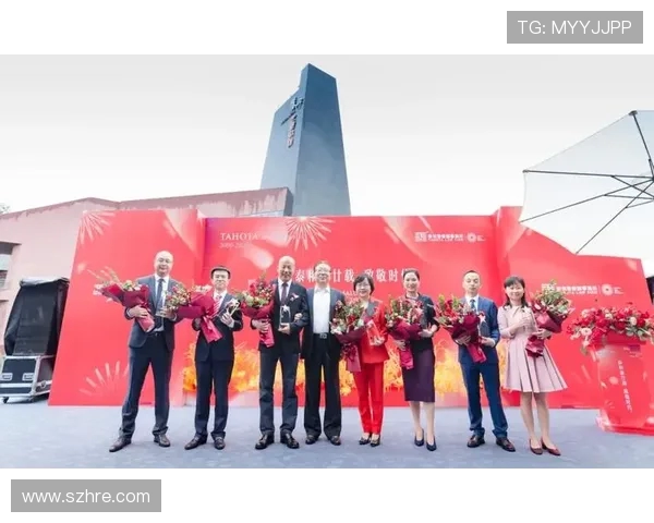 杭州羽毛球队逆袭之路:从传统到创新的全面转型与突破 杭州羽毛球队逆袭之路:从传统到创新的全面转型与突破