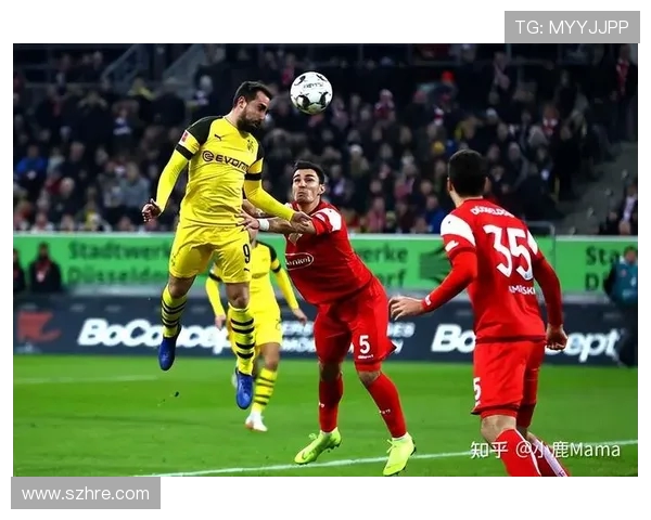 奥厄与汉堡的比赛结果揭晓双方表现及精彩瞬间分析