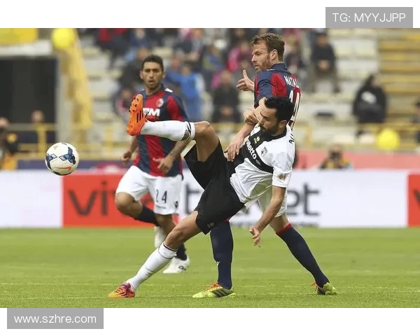 帕尔玛与热那亚的激烈对决揭示意甲新赛季的竞争格局与球队实力分析