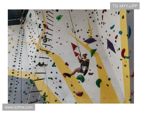 广州攀岩队战术之争引发热议攀岩界的未来发展方向探讨