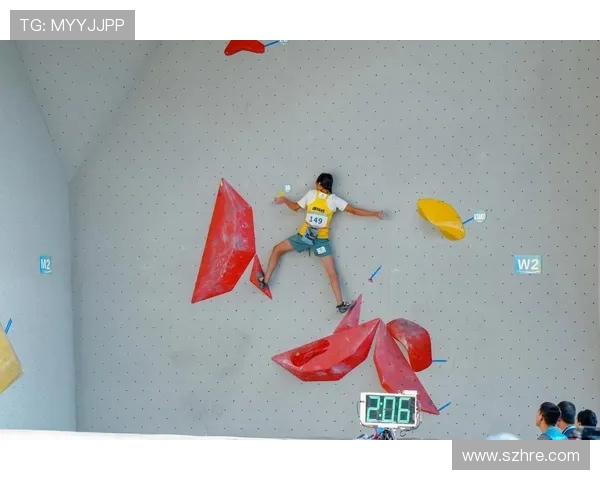 南京滑板队在世界攀岩锦标赛中以51分稳居积分榜首位 南京滑板队在世界攀岩锦标赛中以51分稳居积分榜首位